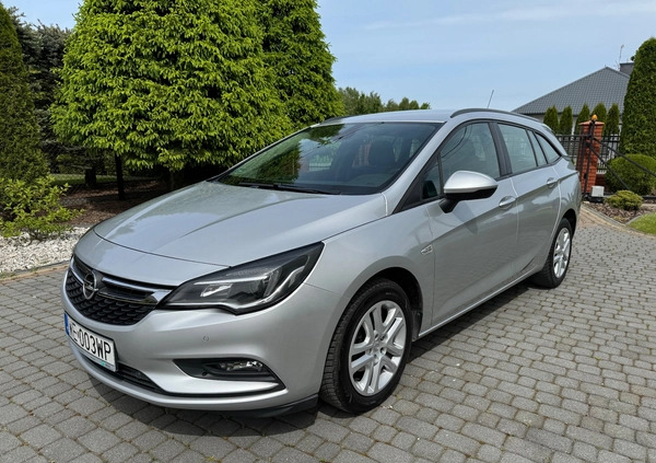 Opel Astra cena 42900 przebieg: 139000, rok produkcji 2019 z Pajęczno małe 596